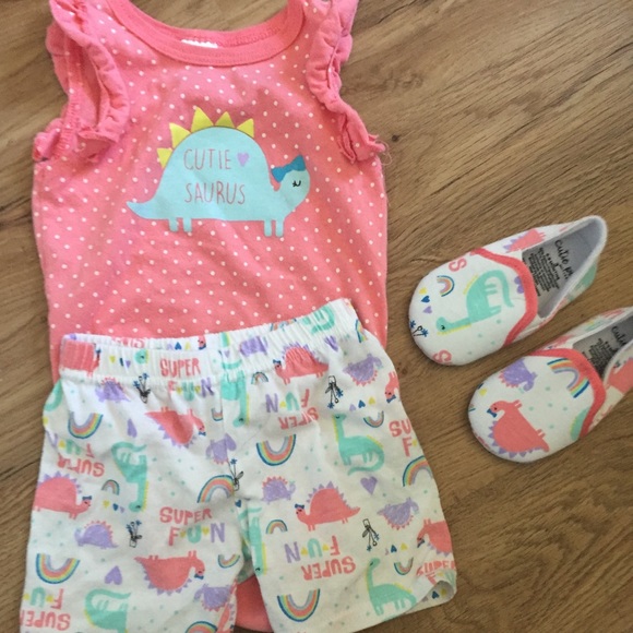 6-9 month baby girl bundle - Picture 3 of 6